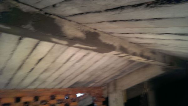 Reparacin de estructura en bajo cubierta